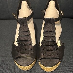 Steve Madden Black Ruffle Espadrille Wedge Sandals